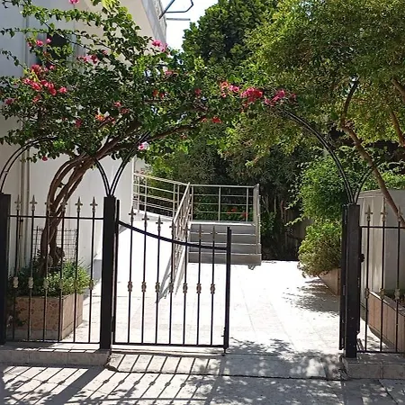 Giannis Valeria Casa vacanze Rhodes City